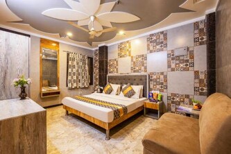 Hotel Opera Delhi Airport