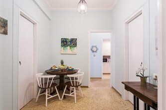 Syntagma private sweet safe double rooms with shared bathroom