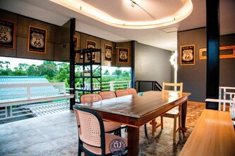ตัง โฮเทล