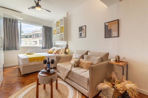 코파카바나 비치에서 300미터, NSC909