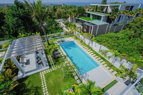 간둠 울루와투 럭셔리 부티크 스테이, 간둠 빌라 컴플렉스