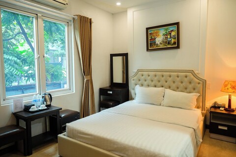 베이 럭셔리 채리엇 호텔