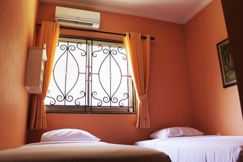 트윈스 호텔 망가두아