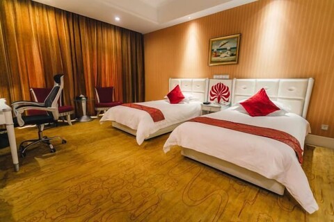 Nanjing Suning Universal Hotel