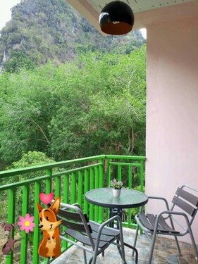 โรงแรมตะวันไท