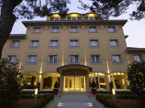 Virginia Palace Hotel