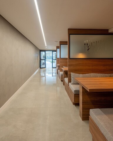 어퍼 웨스트 페르디지스 바이 엑스테이