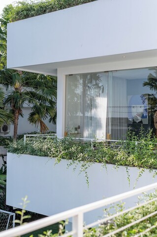 빌라 루자 바이 고로