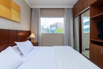 Ellegance Verbo Divino