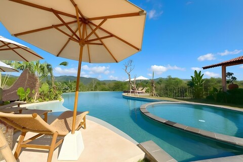 테볼라 족로 빌라