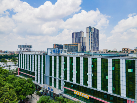 Z맥스 광저우 사우스 레일웨이 스테이션 난푸 메트로 스테이션