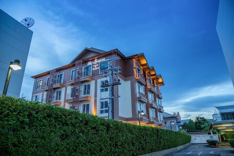 더 시그니처 호텔 타패