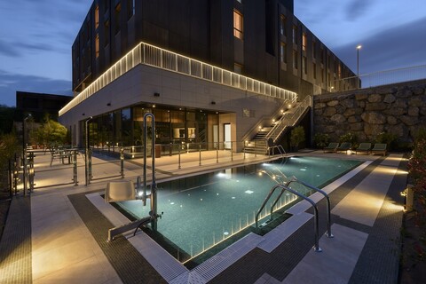 호텔 트레스 레예스 산 세바스티안