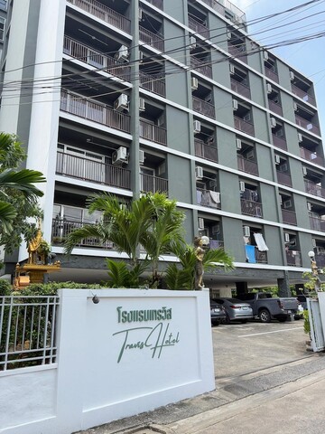 OYO 75446 Travis Inthamara 49