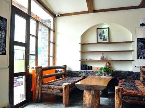 Zhangjiajie Potato Inn Baofeng Branch