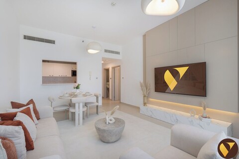 보그 | 지와르 바이 바드르 JVC, 서클 몰 근처