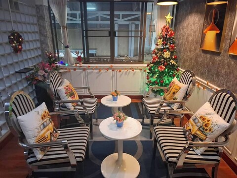 와우 게스트하우스