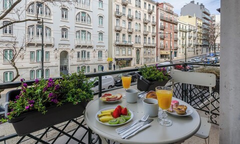 LX51 리스본 센터, 스튜디오 & 스위트 by 아파트 IIN