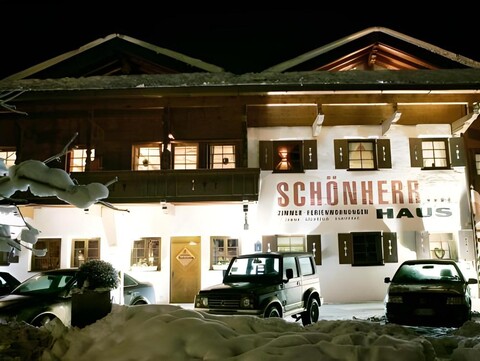 Schonherr Haus