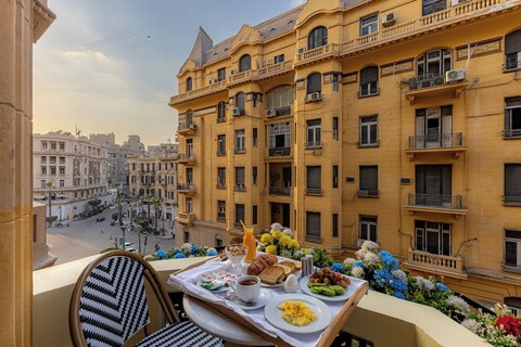 카이로 인 더 로열