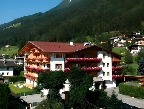Hotel Alphof Stubaital