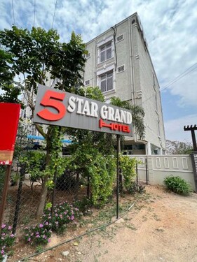 hotel 5 star grand