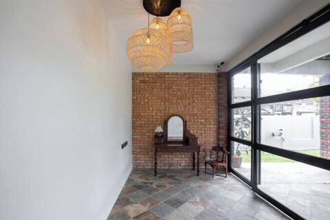 Kontor Mansion by le Lodge