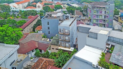 호텔 O 감비르, 주안다 역 근처, 이전 이름 붕가 달리아