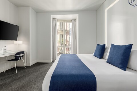 룸 메이트 마리오, 마드리드