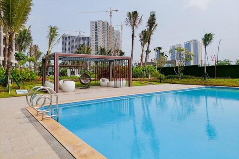 Simply and Restful Studio Apartment at Sky House BSD By Travelio