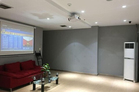 7 Days Premium (Shenzhen Bao'an Bus Station Haiya Mega Mall)