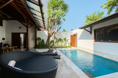 퍼타마 매니지먼트의 사스마야 빌라 스미냑