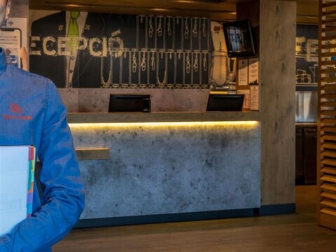 이비스 버젯 아에로푸에르토 바르셀로나 빌라데칸스