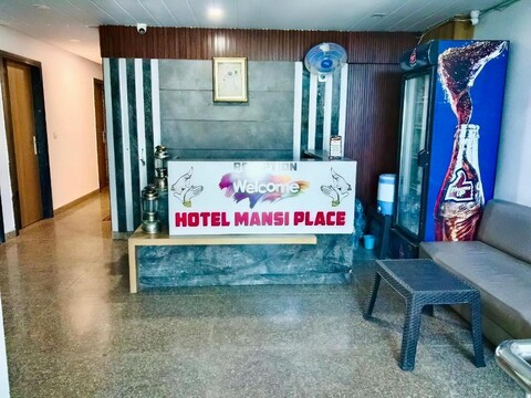 Hotel Mansi Palace