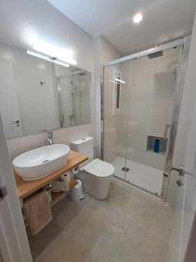 BARCELONA AIRPORT Mi COLIBRÍ