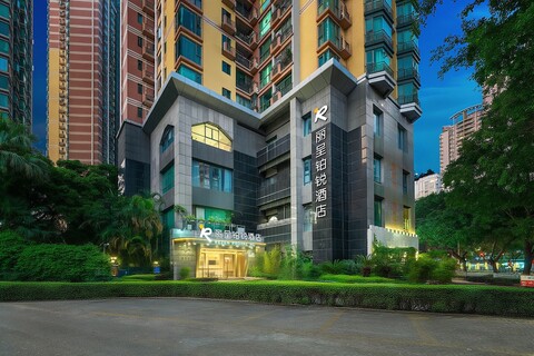 리청 플래티넘 호텔