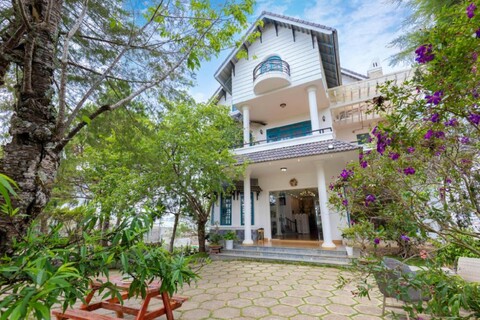 로터스 럭셔리 빌라 달랏