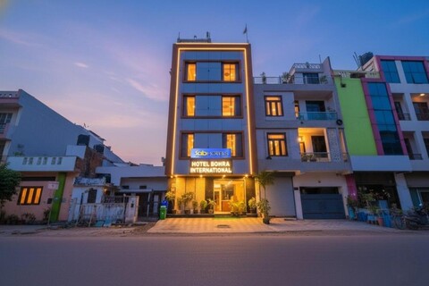 FabHotel Bohra International