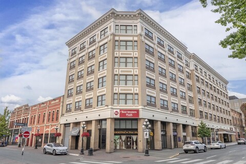 베스트 웨스턴 플러스 칼튼 플라자 호텔