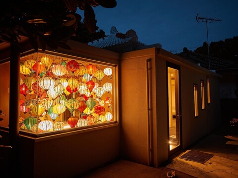 ADAN RESORT -LANTERN-