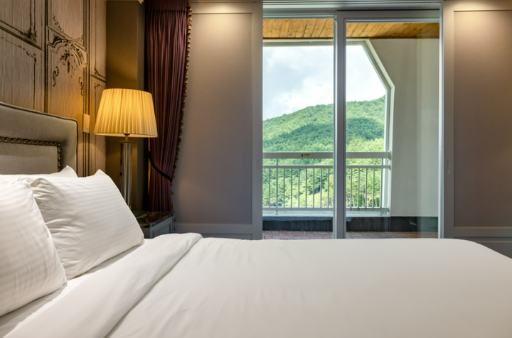 room detail thumbnail 0