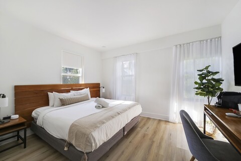 더 메리디안 호텔 바이 앳 마인 호스피탈리티