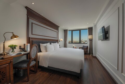 더 큐 부티크 호텔