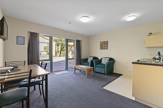 Denton Park Motel