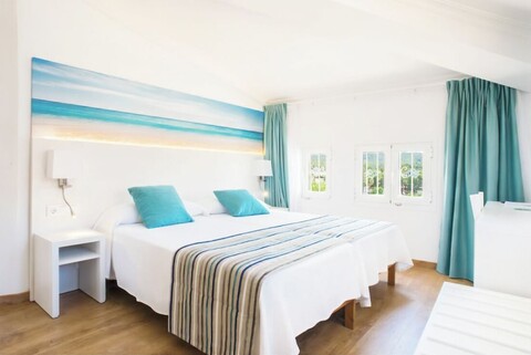 호텔 플라야스 데 파게라