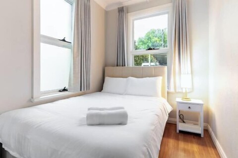 The Hamptons Paddington, Luxe Bondi CBD