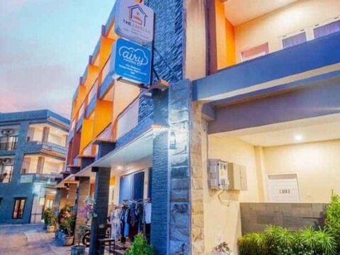 The Capella Guest House