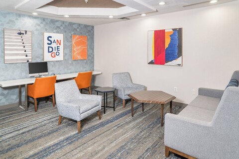 홀리데이 인 익스프레스 호텔 & 스위트 샌디에이고 오타이 메사 바이 IHG