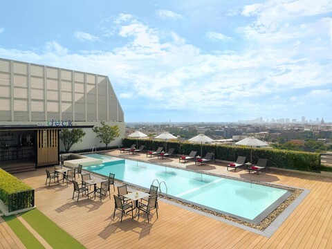 아바니 수쿰윗 방콕 호텔