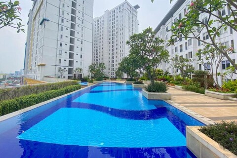 Best Deal and Spacious Studio at Bassura City Apartment By Travelio